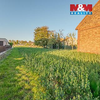 Prodej stavební parcely, 2196m²
