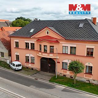 Prodej rodinného domu 360 m² Cebiv