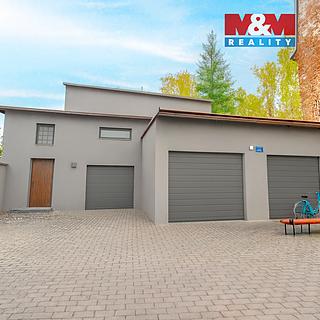 Prodej rodinného domu, 203m²