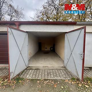 Pronájem garáže 20 m² Pardubice, Věry Junkové
