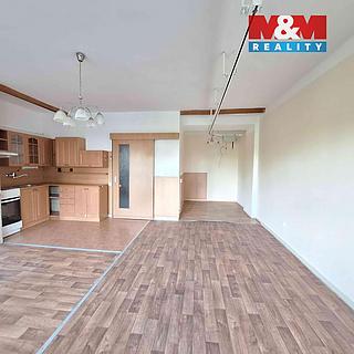 Pronájem bytu 1+kk, garsoniery 42 m² Hrabyně