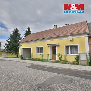 Pronájem rodinného domu 80 m² Mlázovice
