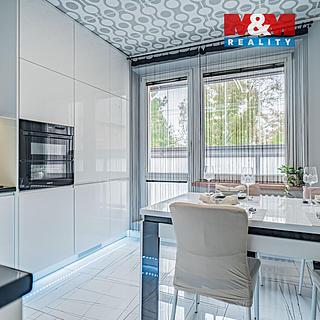 Prodej bytu 2+1 64 m² Český Těšín