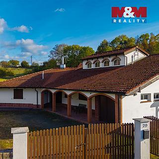 Prodej rodinného domu 387 m² Frýdštejn Sestroňovice