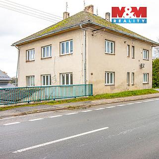 Prodej bytu 2+1 65 m² Újezd pod Troskami