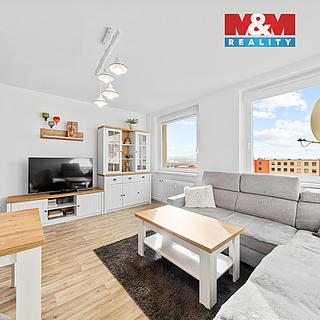 Prodej bytu 1+kk a garsoniéry 35 m² Chlumec, Vyklická