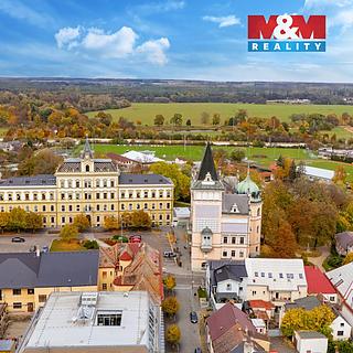 Prodej stavební parcely 9877 m² Přelouč