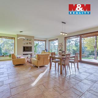 Prodej rodinného domu 174 m² Nevřeň