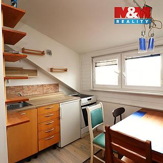 Pronájem bytu 2+kk 36 m² Karlovy Vary