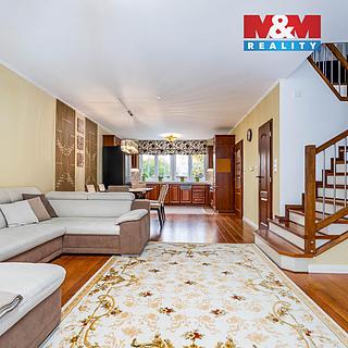 Prodej rodinného domu 150 m² Hostivice, náměstí Jana IV. z Dražic