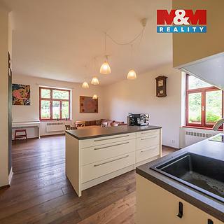 Prodej bytu 3+kk 87 m² Brno Staré, Schovaná