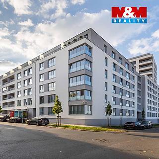 Pronájem garáže 12 m² Plzeň