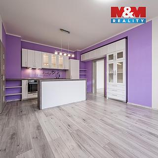 Prodej bytu 3+kk 55 m² Milovice