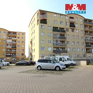 Pronájem bytu 1+kk, garsoniery 29 m² Klecany