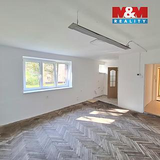 Prodej bytu 1+kk, garsoniery 28 m² Kynšperk nad Ohří