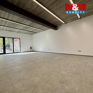 Pronájem obchodu 60 m² Blatná, náměstí J. A. Komenského