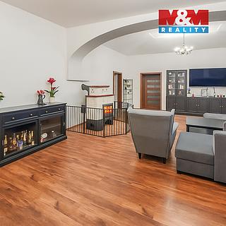 Prodej bytu 4+1, 186m²