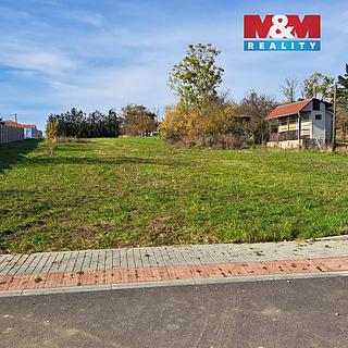 Prodej stavební parcely 1 187 m² Hrušovany nad Jevišovkou, Příční