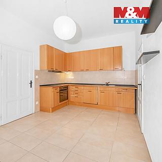 Pronájem bytu 2+1 75 m² Plzeň