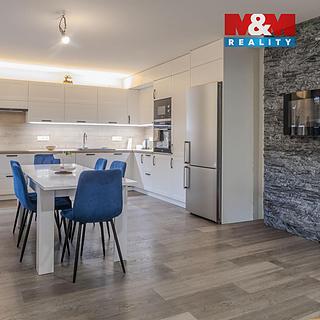 Prodej rodinného domu 240 m² Rusava