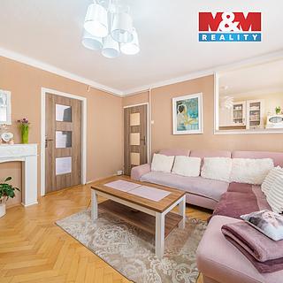 Pronájem bytu 2+1 61 m² Cheb, Na Hradčanech