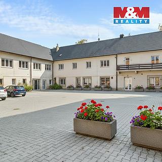 Prodej rodinného domu 300 m² Slatina