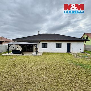 Prodej rodinného domu 189 m² Hostěradice