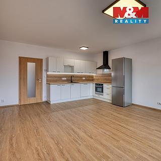 Pronájem bytu 2+kk 55 m² Dobřany
