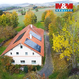 Prodej rodinného domu 260 m² Strážov