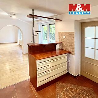 Pronájem bytu 1+1 50 m² Pchery, Okružní