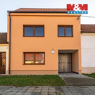 Prodej rodinného domu 112 m² Uherský Ostroh
