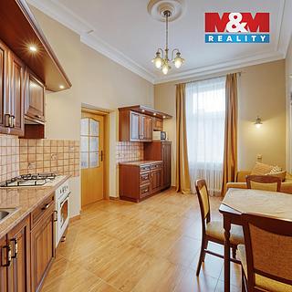 Prodej bytu 1+1 50 m² Karlovy Vary, Svahová