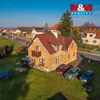 Prodej rodinného domu 180 m² Lochovice