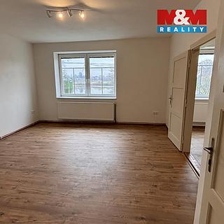 Pronájem bytu 2+1 49 m² Tržek