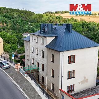 Prodej bytu 3+1 90 m² Stříbro, Plzeňská