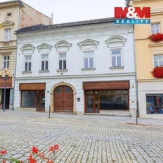 Prodej činžovního domu 1 160 m² Šumperk, nám. Míru