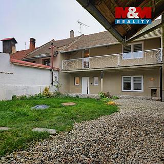 Prodej rodinného domu 160 m² Lešany