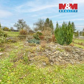 Prodej zahrady 878 m² Bochov