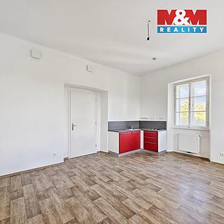 Pronájem bytu 1+kk, garsoniery 31 m² Studeněves