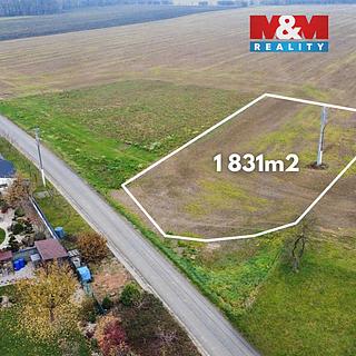 Prodej stavební parcely 1 831 m² Nivnice
