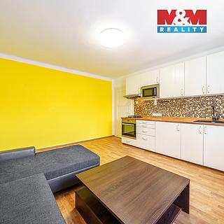 Prodej bytu 2+kk 37 m² Horní Slavkov