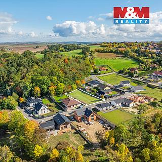 Prodej stavební parcely 1294 m² Žižice