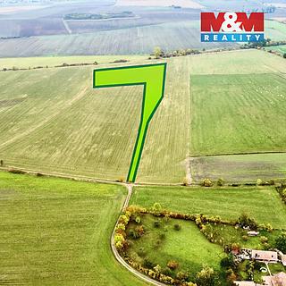 Prodej zemědělské půdy 9 779 m² Dolní Roveň Komárov