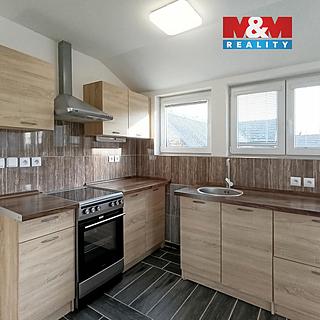 Pronájem bytu 2+kk 55 m² Lásenice