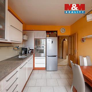 Pronájem bytu 3+1 82 m² Olomouc Nové Sady, Rožňavská