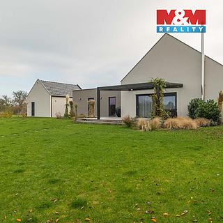 Prodej rodinného domu 213 m² Loukovec