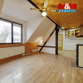 Prodej bytu 2+1 92 m² Aš, Studentská