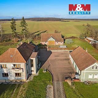 Prodej rodinného domu 287 m² Nechanice Staré