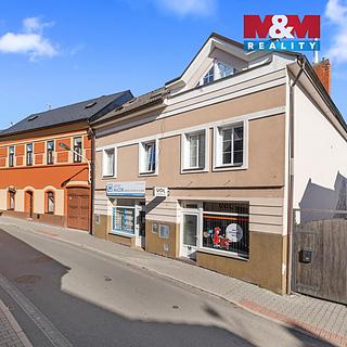 Prodej rodinného domu 294 m² Kladno