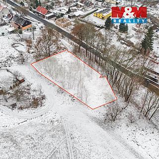 Prodej stavební parcely 1374 m² Luby